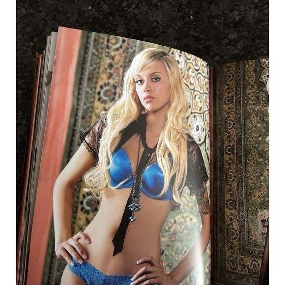 Kinky Nylons by Holly Randall 2011 Goliath Trade Paperback - Picture 4 of 5